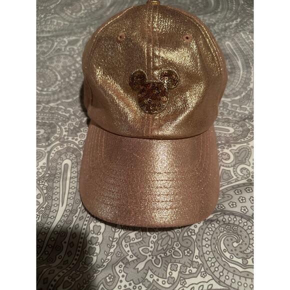NWOT Disney Parks Rose Gold Mickey Mouse Icon Sparkle Baseball Cap - Picture 1 of 3